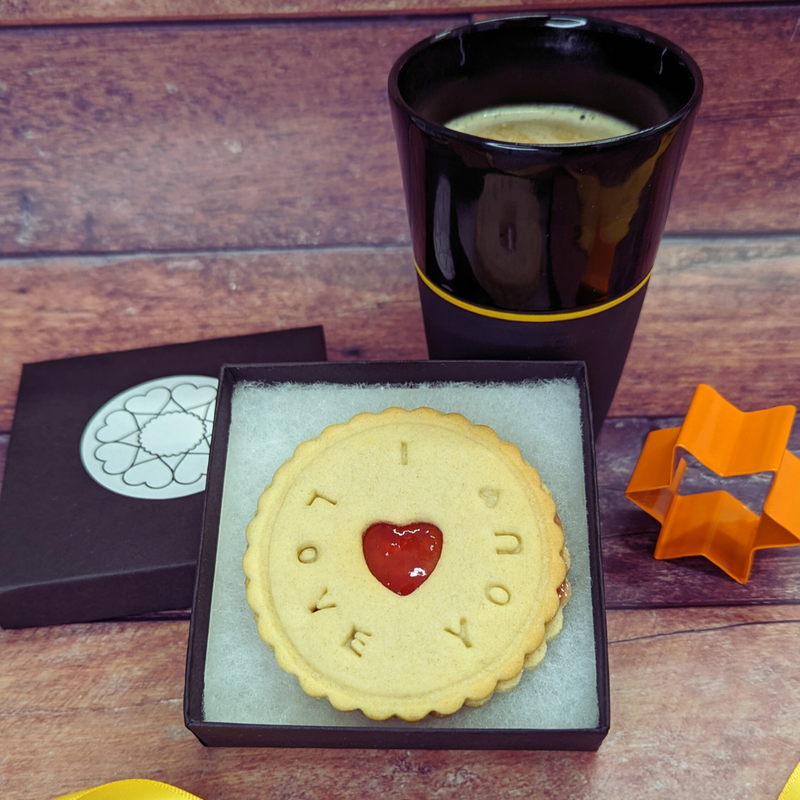 Express affection with our "Individual I Love You Biscuit." A sweet gesture in every bite! Perfect for heartfelt moments.