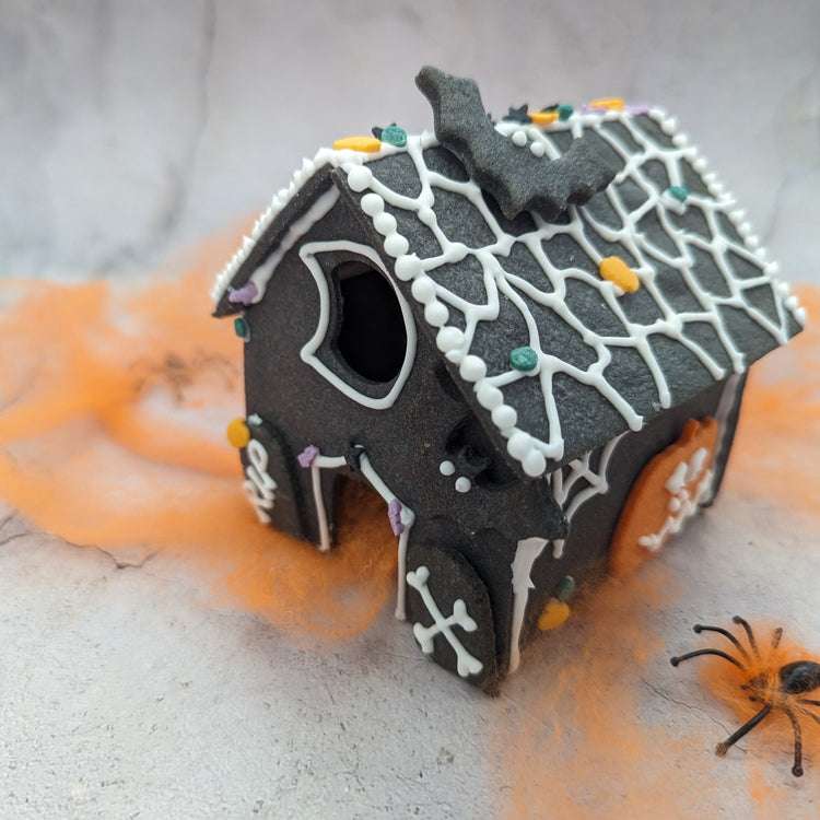 Spooky Fun Teambuilding for Halloween - The Biskery