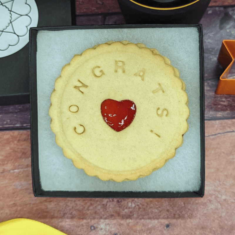 Individual 'Congrats' Biscuit - The Biskery