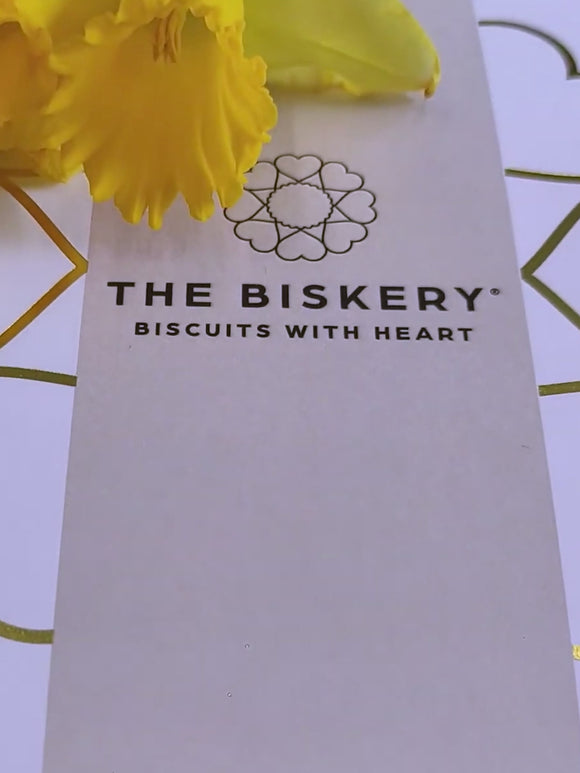 Unboxing video of happy birthday jam biscuits from The Biskery